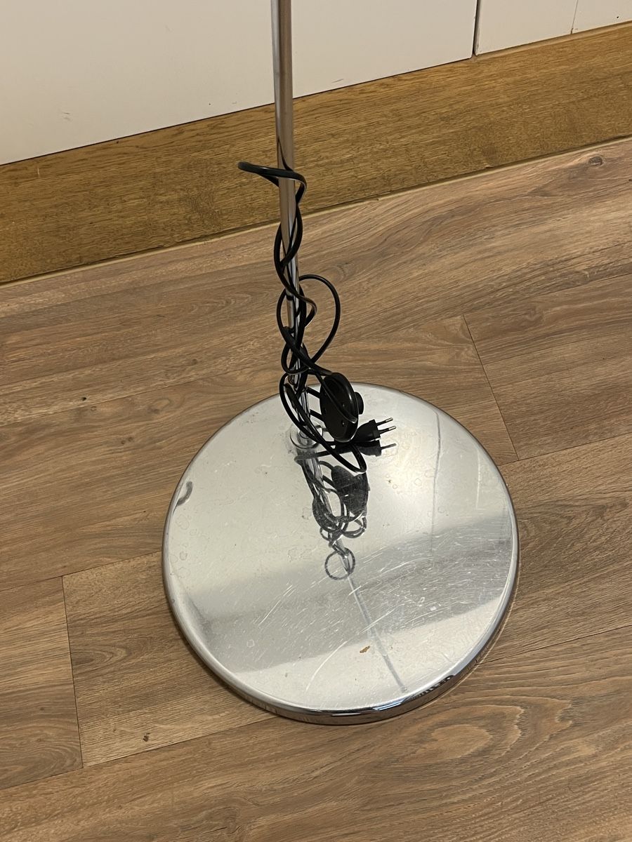Lampade: Moderne Bogenlampe / Stehlampe mit grauem Stoffschirm – Usato da Solothurn venduto da HH91 1