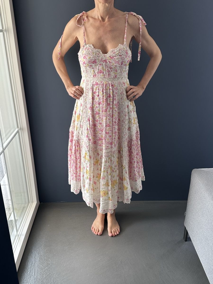 Vestiti: Sommerkleid von LoveShackFancy – Nuovo (secondo la descrizione) da Zufikon venduto da MarijanaB78
