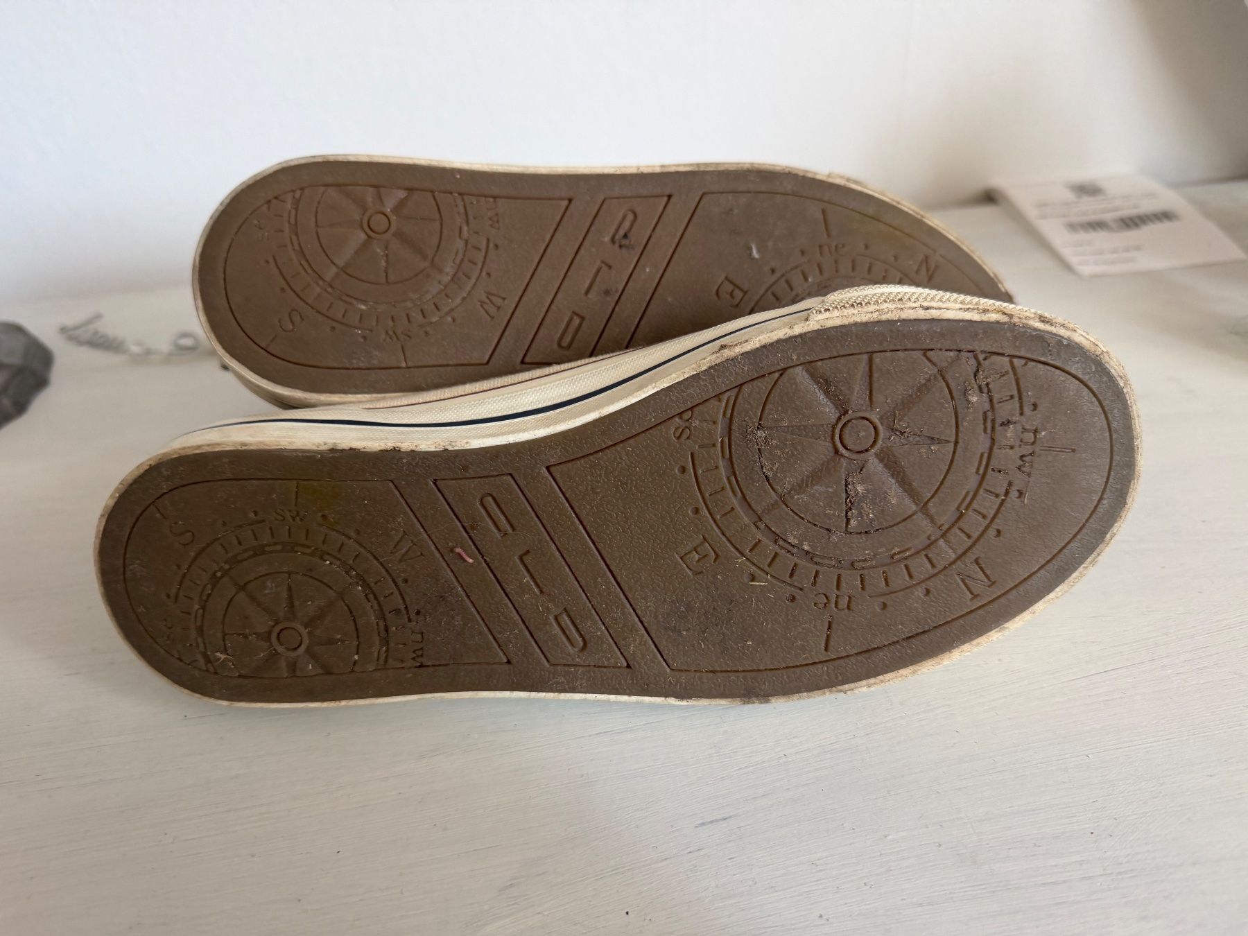 Damenschuhe: Baskets style Converse T 36/37 – Gebraucht aus Dombresson von feline_ne 5