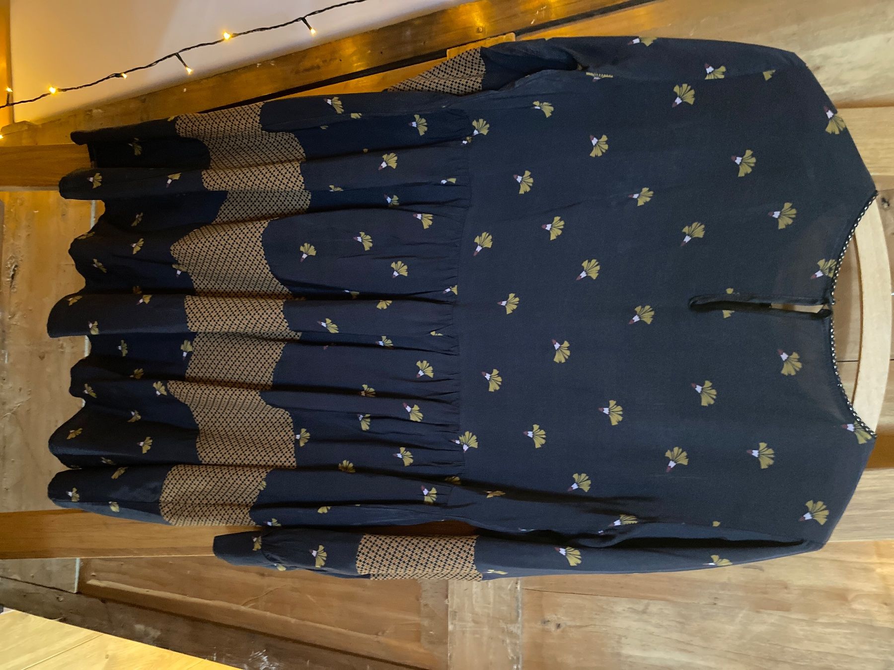 Robes: Robe femme taille M – D'occasion à Chamby par luc_m96c 1