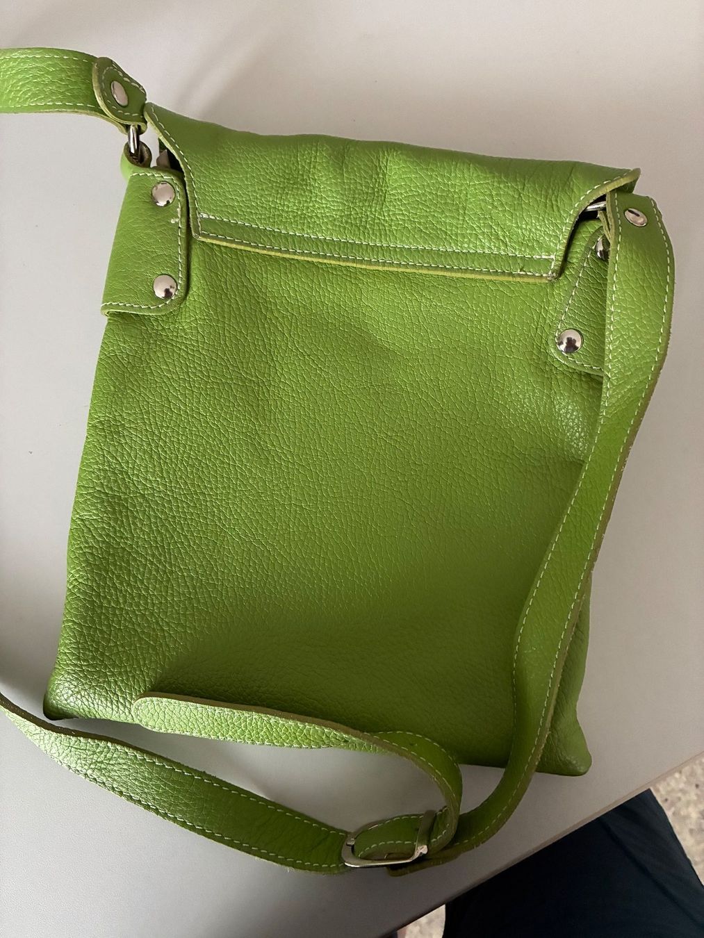 Borse da donna: Umhängetasche Leder – Nuovo (secondo la descrizione) da Oensingen venduto da Soladore 1