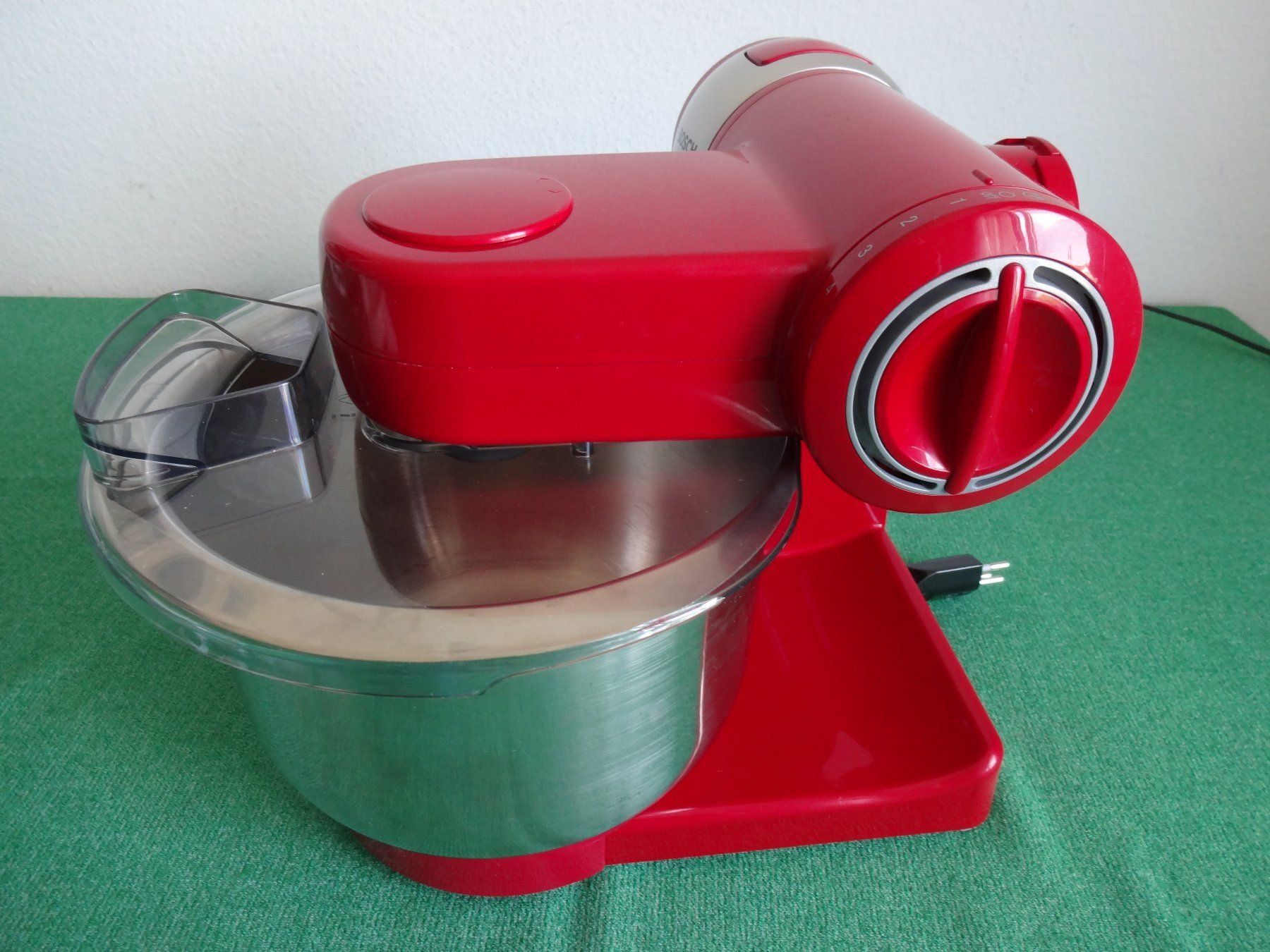 Bosch Elettrodomestici da cucina: "" BOSCH MUM 48 "" Küchenmaschine - 600W – Usato da Frauenfeld venduto da Jahy 6
