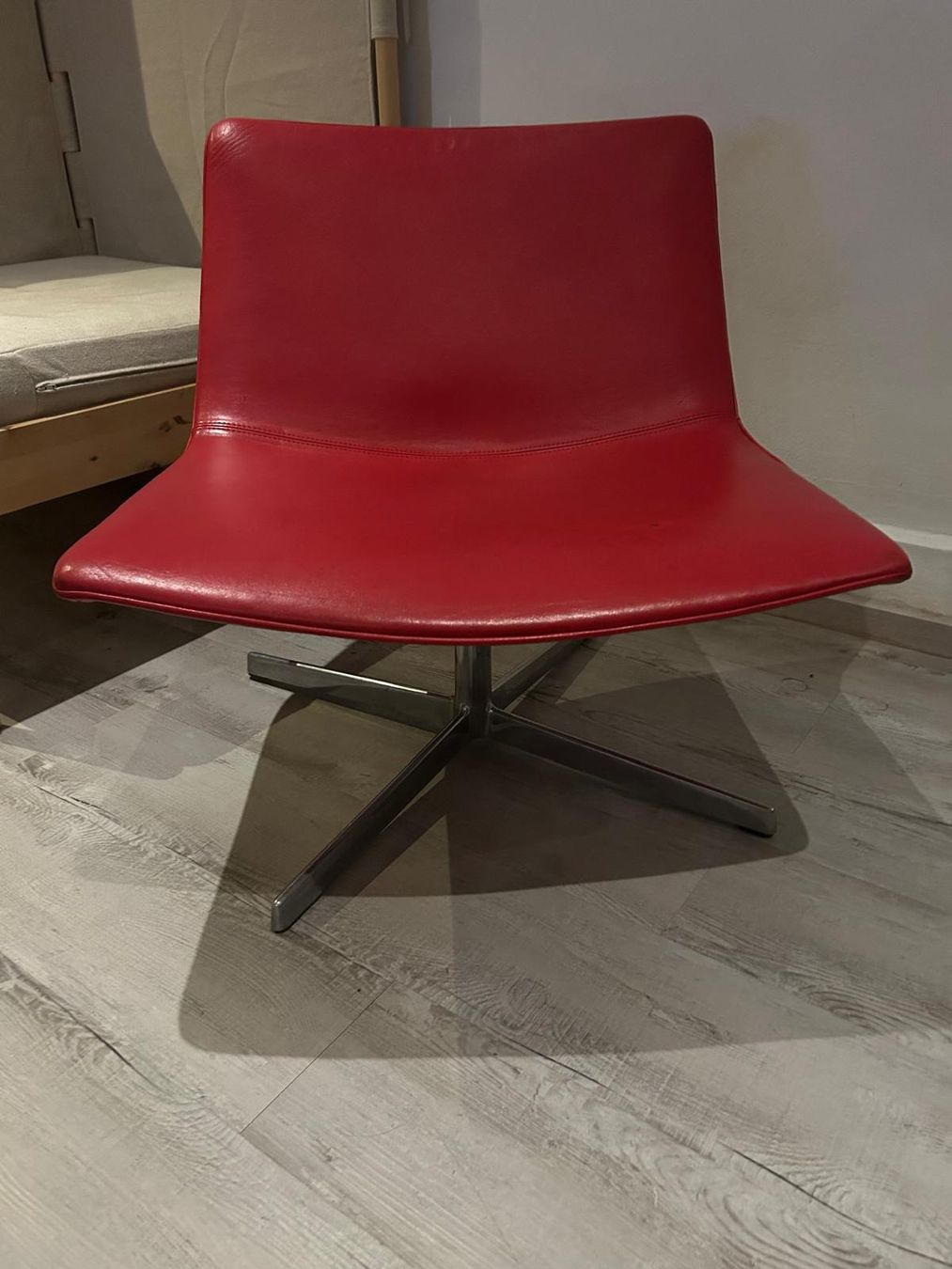 Arper Poltrone: Fauteuil Arper Catifa 60 lounge – Nuovo (secondo la descrizione) da Baulmes venduto da mel_h2sq 1
