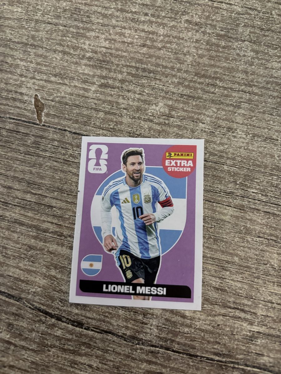 Panini Sammelbilder & Trading cards: Panini Extra Sticker Lionel Messi Violett – Neu (gemäss Beschreibung) aus Wimmis von Soccerfanshop