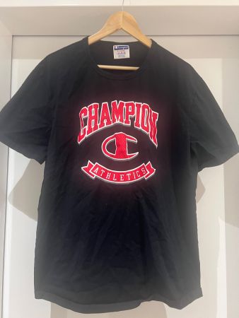 Champion T-Shirt Schwarz, XL, Top Zustand, Sommer Sale!
