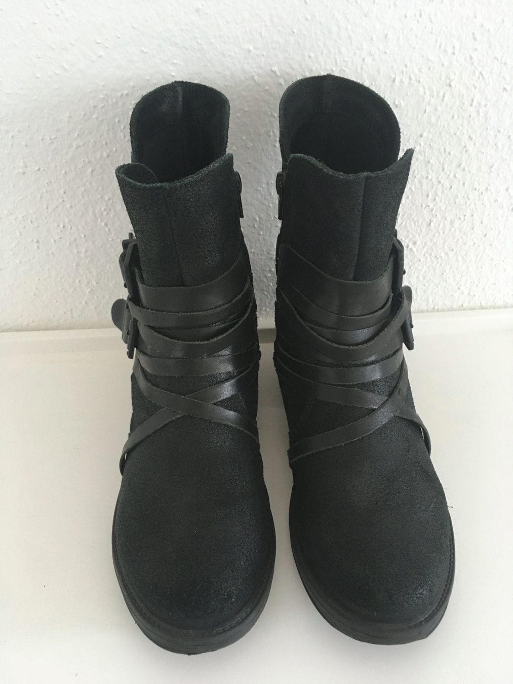 Scarpe da donna: Bottines noires style rock, pointure 36 – Usato da Biel/Bienne venduto da almercaa 2