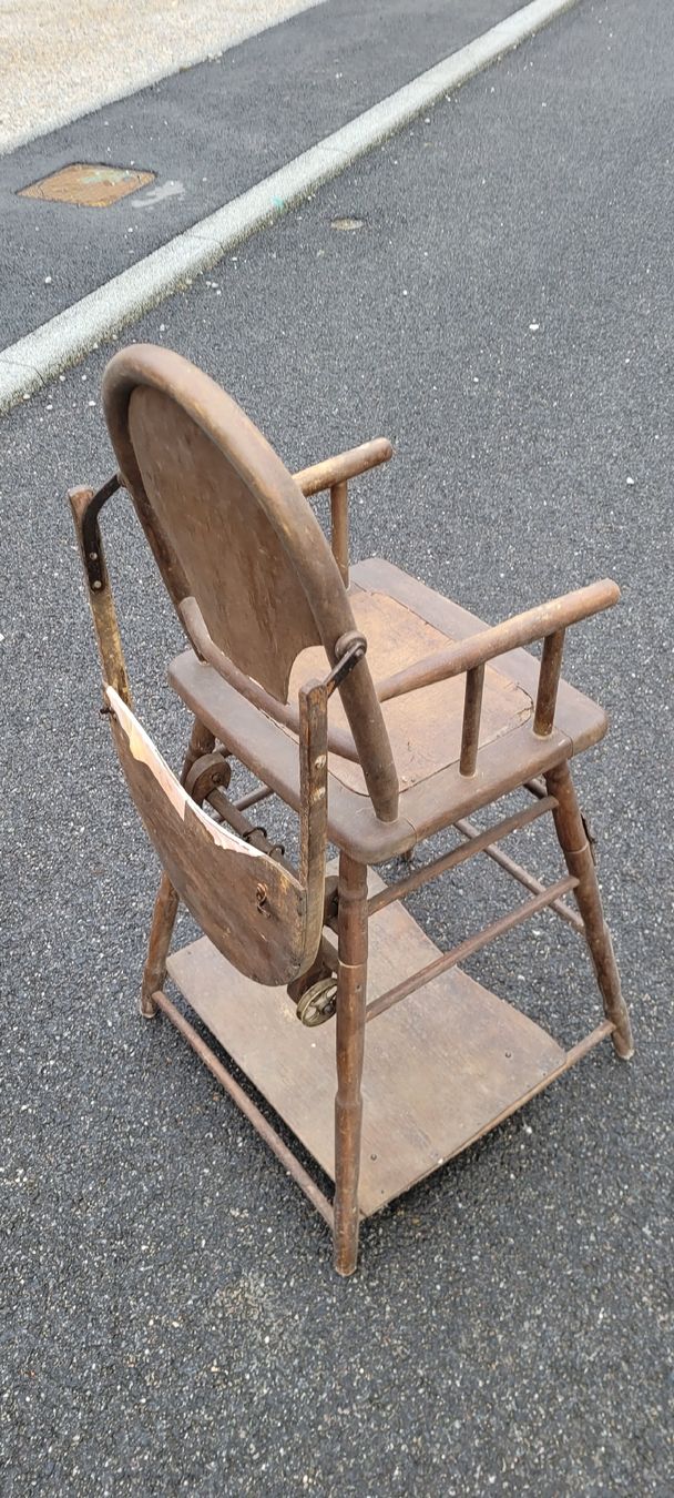 Seggioloni: Ancienne chaise bébé – Usato da Rocourt venduto da PapyCH 3