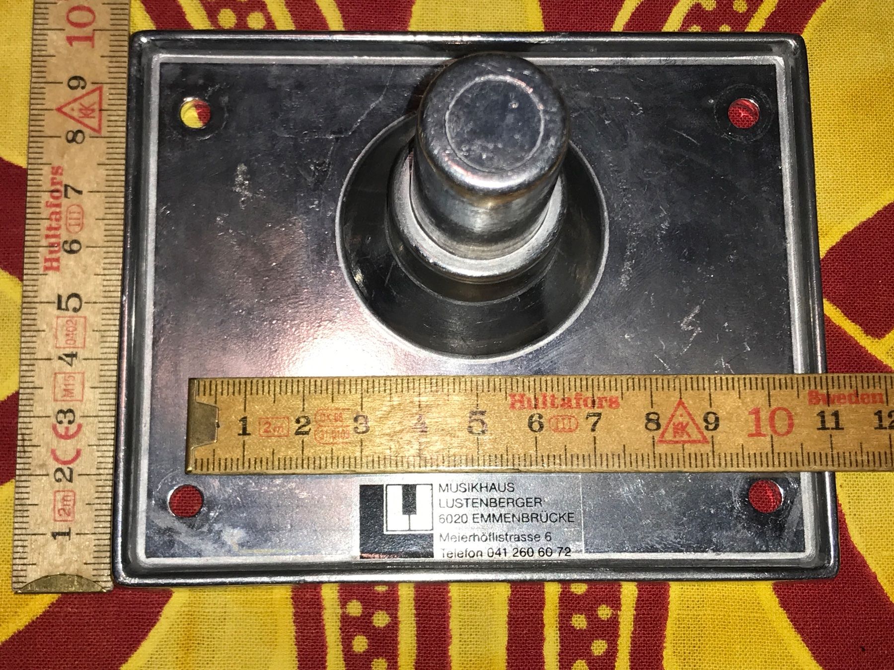 Roland Strumenti musicali: Roland Halteplatte mit Multiklammer, gebraucht – Usato da Morschach venduto da burgo007 4