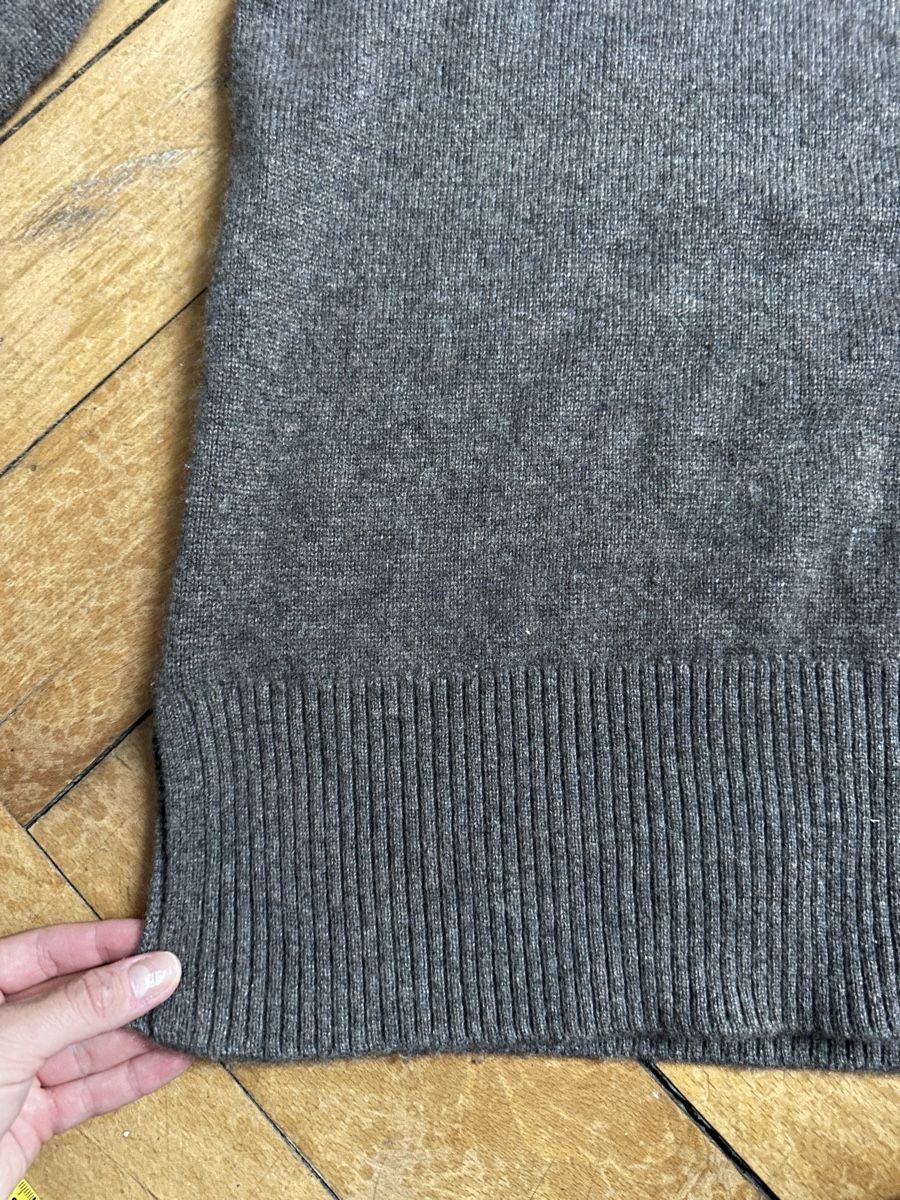 Pullover & Sweatshirts: 100% Cashmere Pullover V-Ausschnitt beige/grau  – Neu (gemäss Beschreibung) aus Luzern von w.welihodska 4