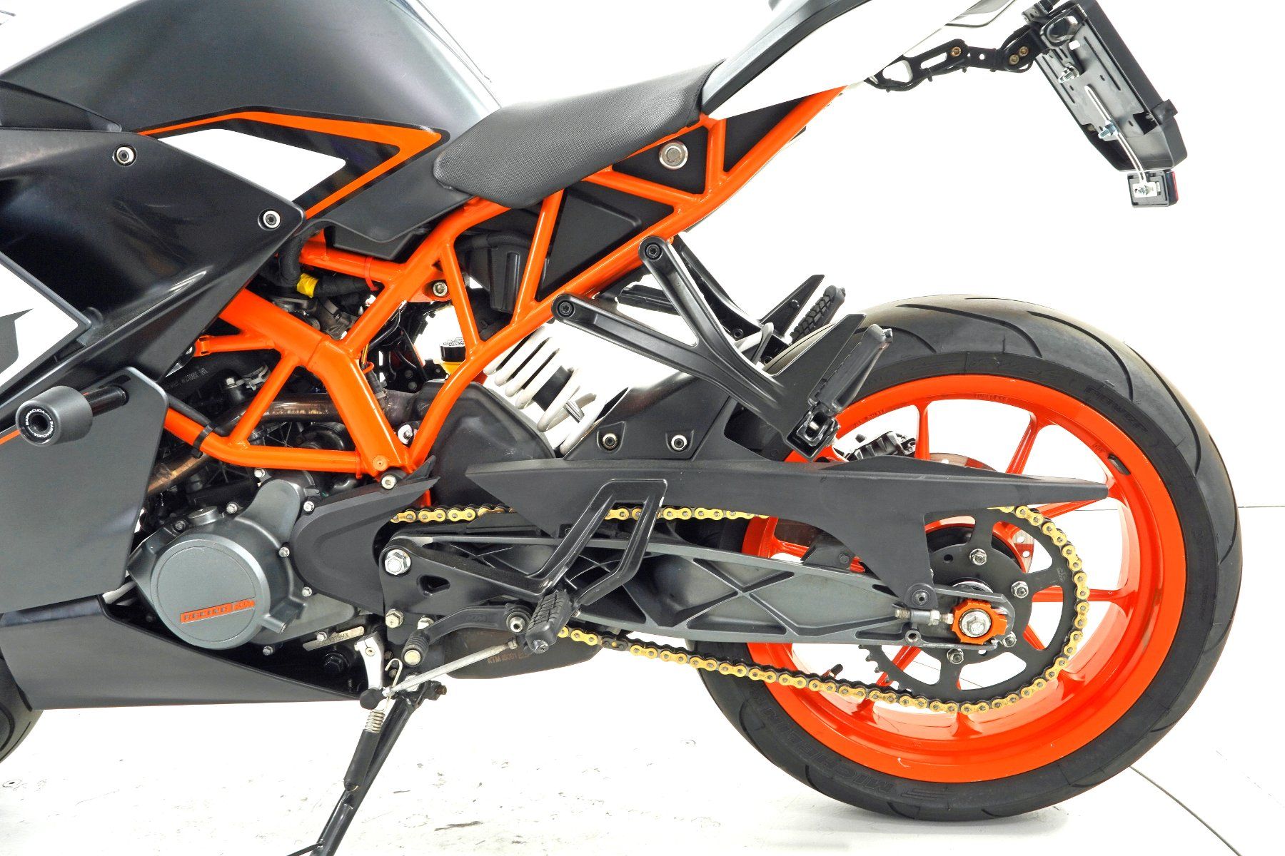KTM Strasse: KTM RC 125 ABS – Gebraucht aus Winterthur von MCW 7