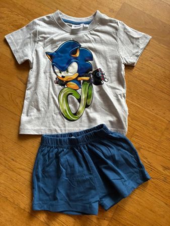 schönes Pyjama Gr. 92, Neu