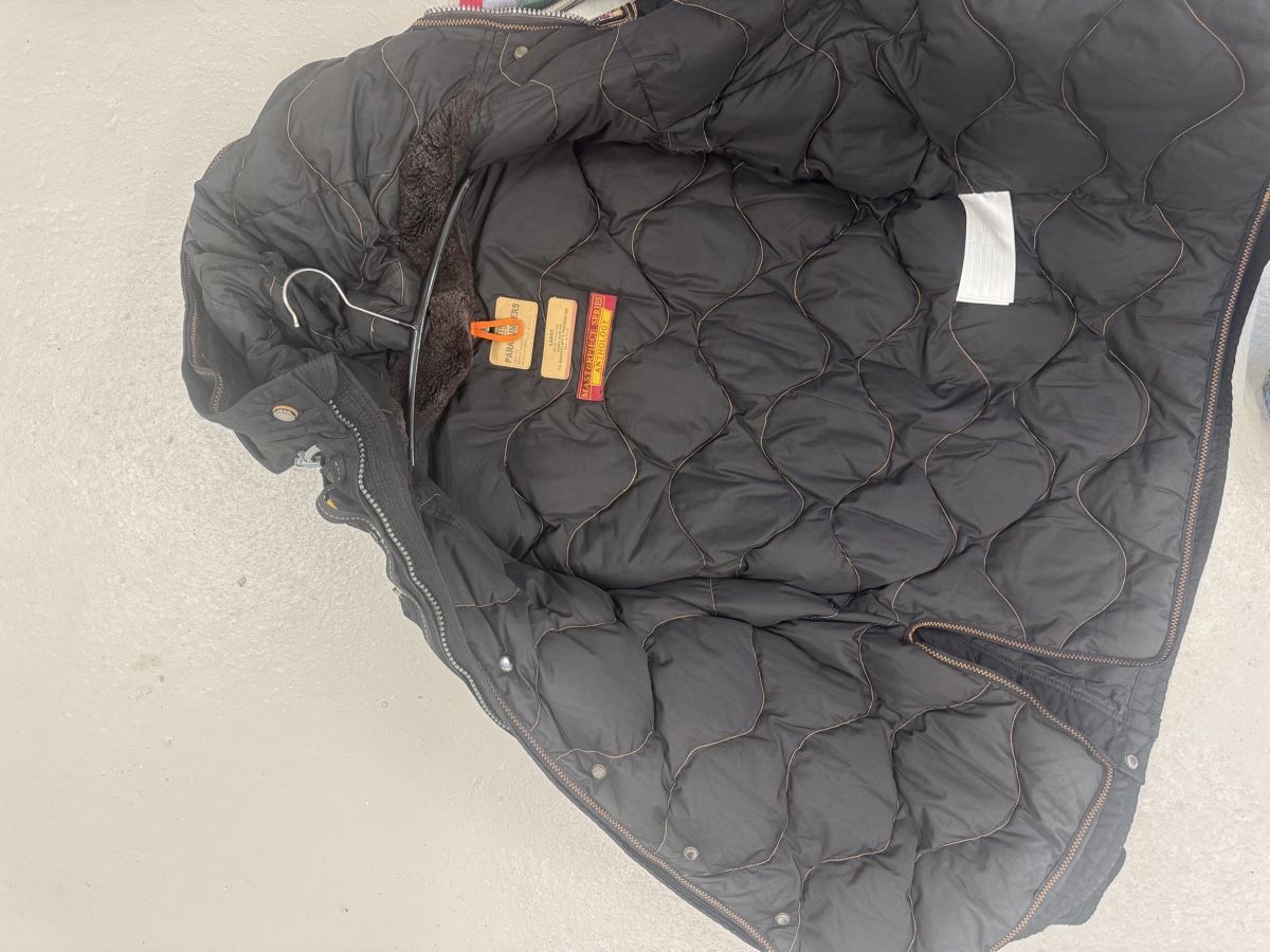Parajumpers Giacche: Parajumpers Jacke  – Usato da Bern venduto da fio_m9cc 2