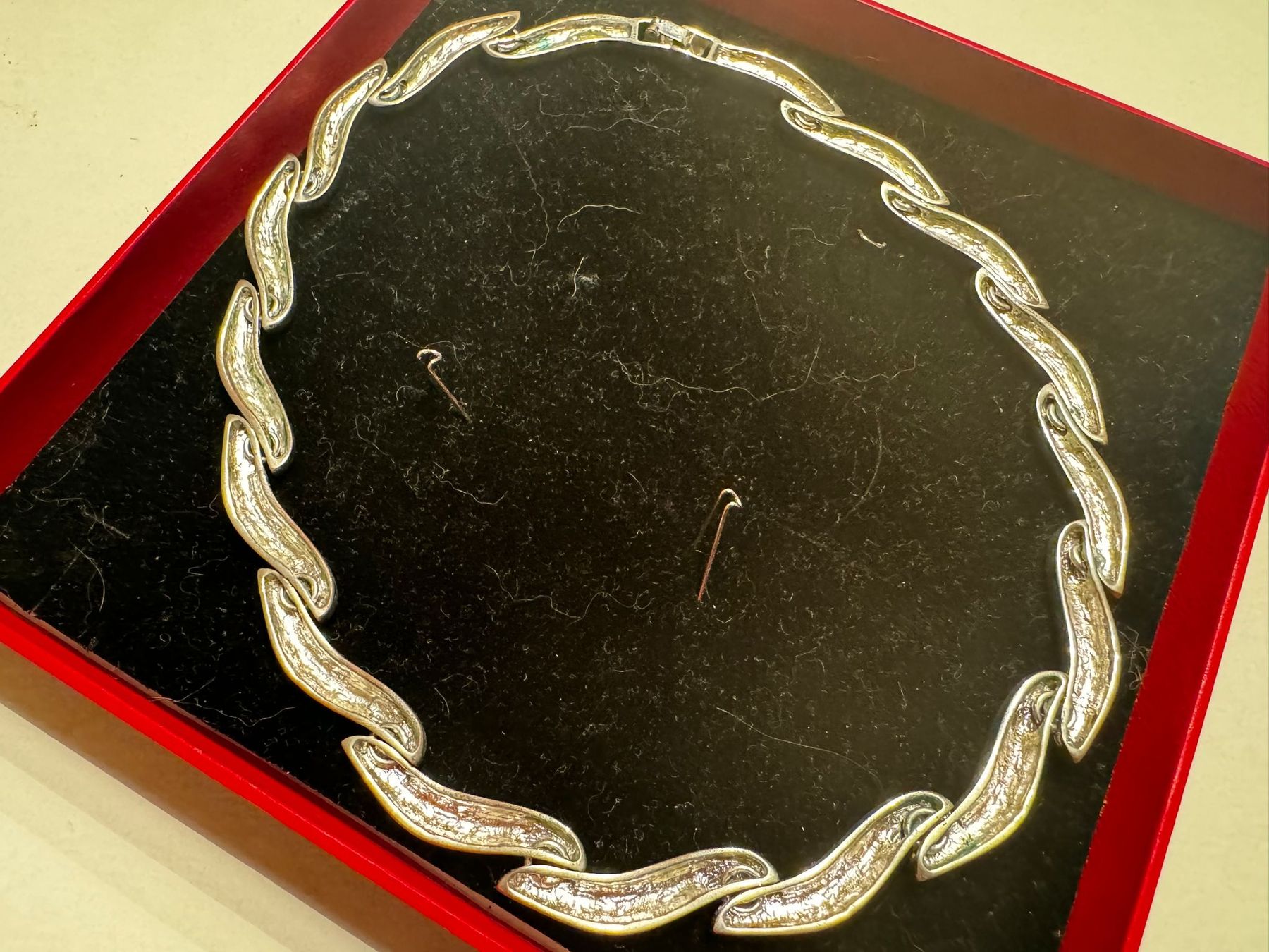 Ketten: Collier black&white – Gebraucht aus Egg b. Zürich von Brocki_Insel_Egg 2