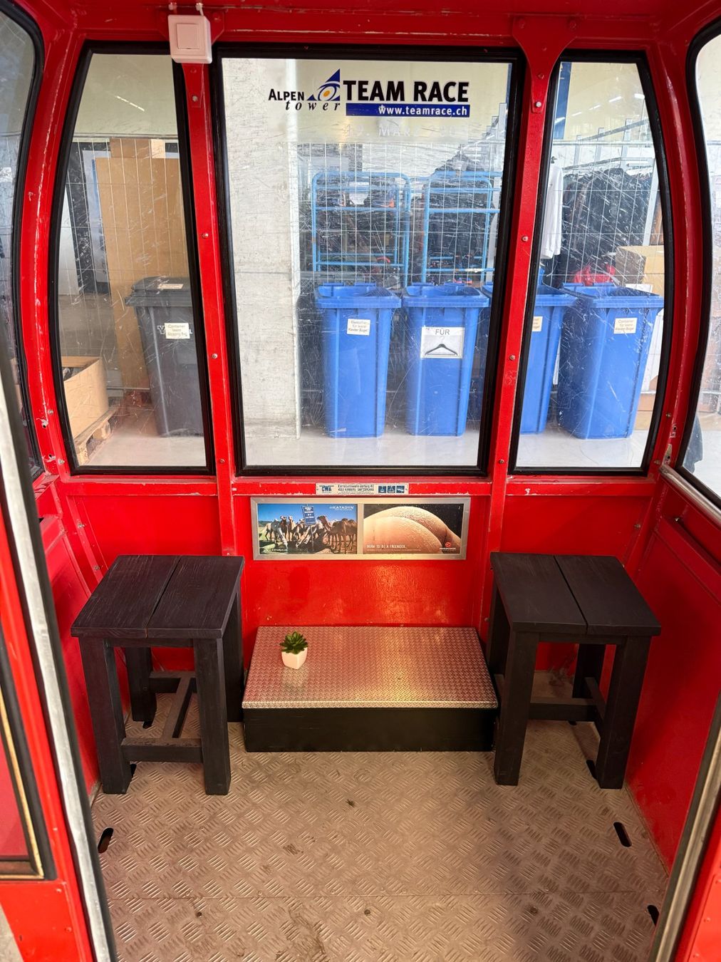 Toutes les décorations: Gondola cabin display – D'occasion à Seon par natalia_mammut 1