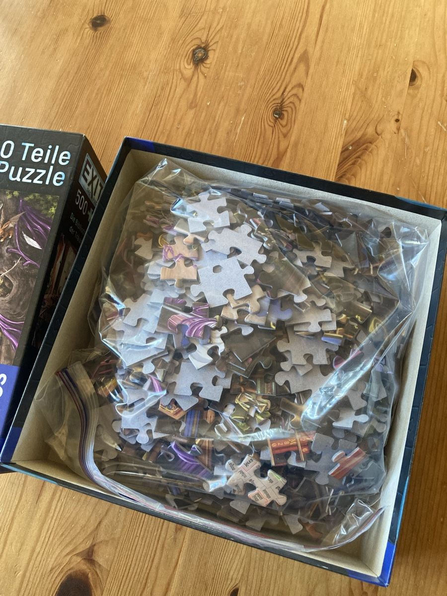 Puzzle: Exit Puzzle - Die Bibliothek der Träume, 500 Teile – Nuovo (secondo la descrizione) da Gümmenen venduto da lar12 3