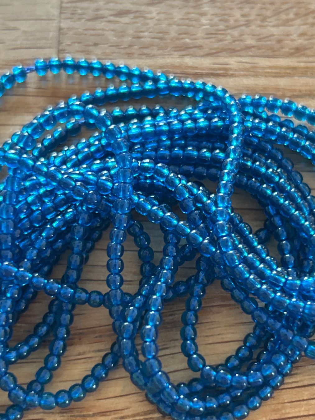 Perle (finte): Restposten! 5 Stränge 2 mm Glasperlen – Nuovo (secondo la descrizione) da Niederrohrdorf venduto da Ytobi