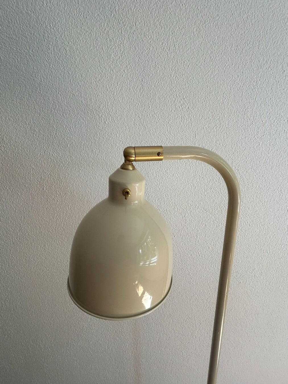 Ikea Lampade: Stehlampe Lampe beige – Usato da Zürich venduto da jil_j5z9 4