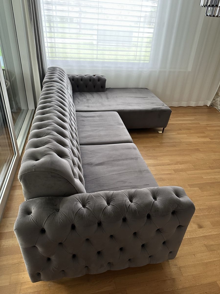 Divani: Modernes Chesterfield Ecksofa mit elektrischer Relaxfunktion – Usato da Luzern venduto da Alyah 3