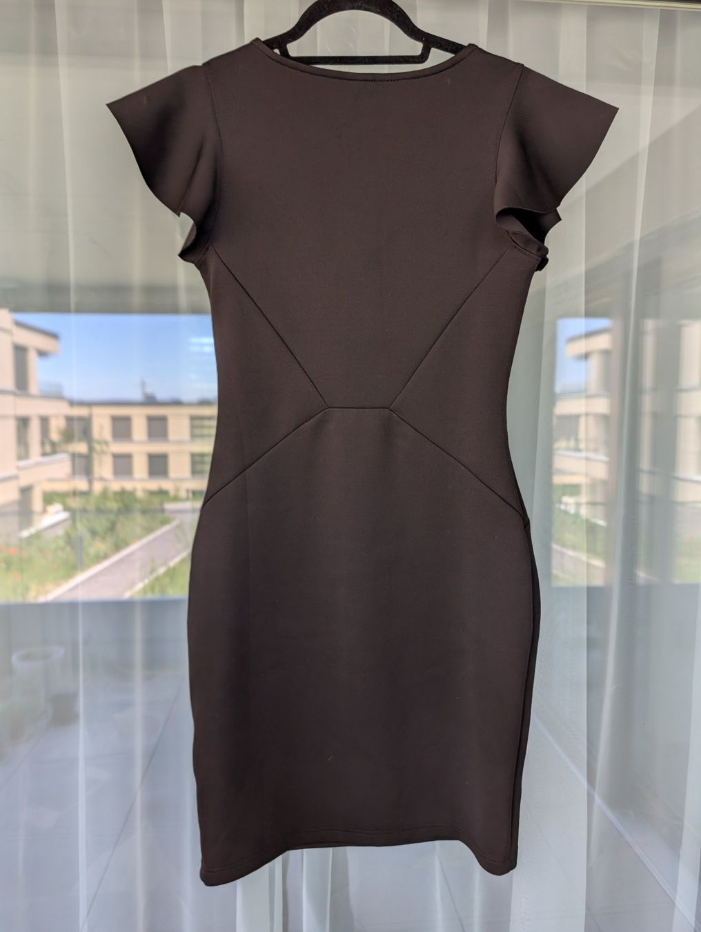 Vestiti: Schickes, figurbetontes, schwarzes Kleid mit Spitze, Gr. M – Usato da Birmensdorf ZH venduto da Nebuliane 2