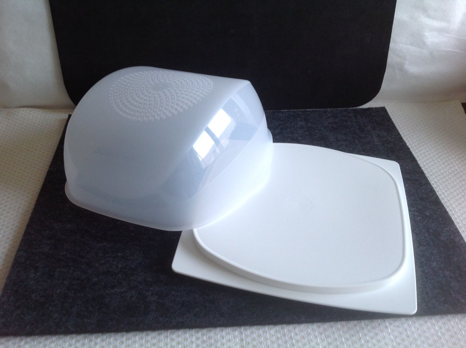 Tupperware Behälter & Ähnliches: Tupperware - cave à fromage - 18cm – Gebraucht aus Sion von accroshoes 2