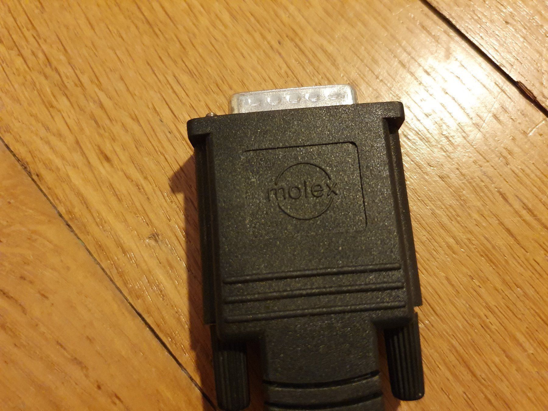 Kabel: DMS-59 zu 2x VGA Splitter – Gebraucht aus Bern von Llu 4