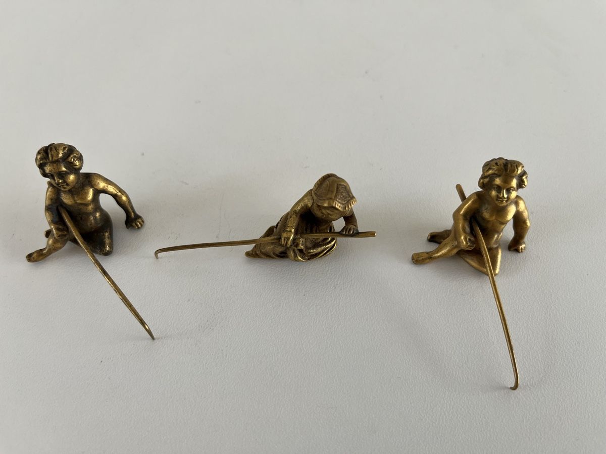 Statuette: 3 Stk. alte Figuren-Gruppe – Usato da Wetzikon ZH venduto da seli03 1