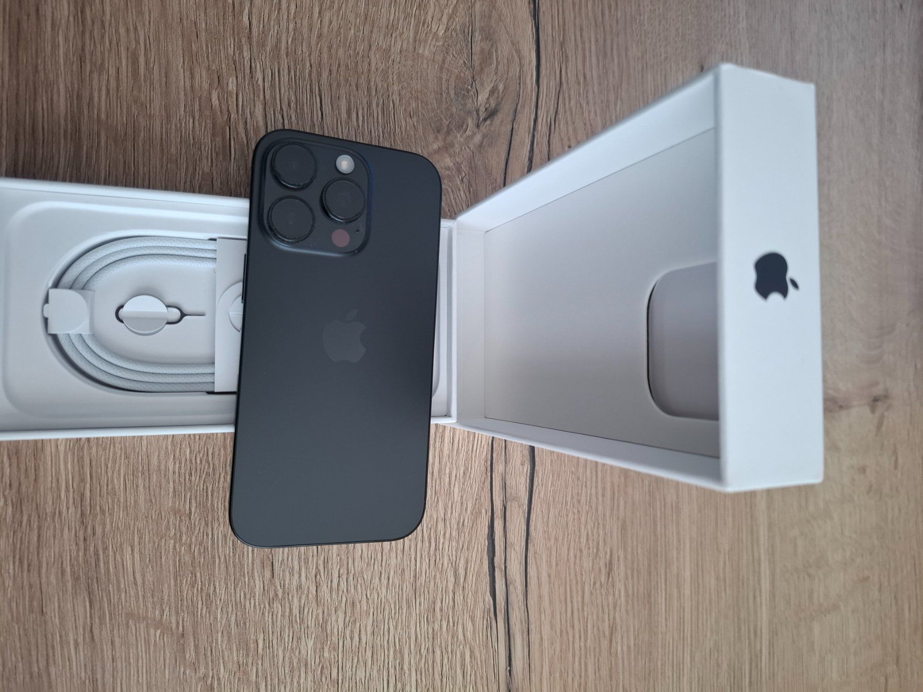 Apple Handys / Smartphones: Iphon16Pro 128GB – Neu (gemäss Beschreibung) aus Bönigen von Rasti65 1