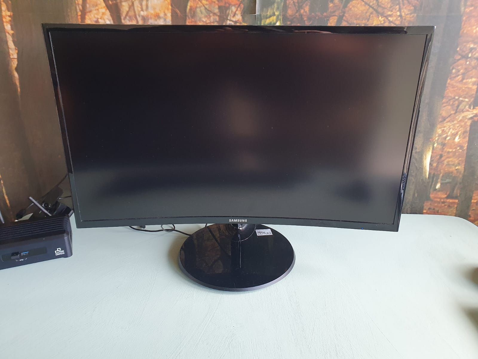 Samsung Monitore: Samsung curve Bildschirm  – Gebraucht aus Zürich von val_x2zn