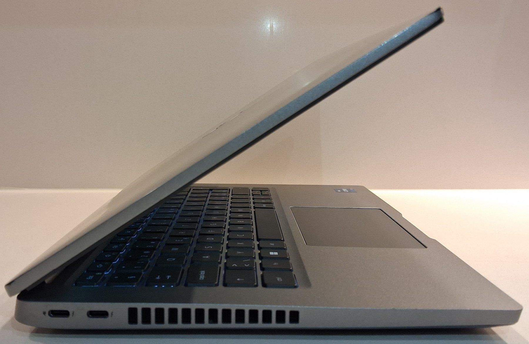 Dell Notebooks: Dell Latitude 5430 - Windows 11 Pro – Gebraucht aus Spreitenbach von PremiumNotebooks 5