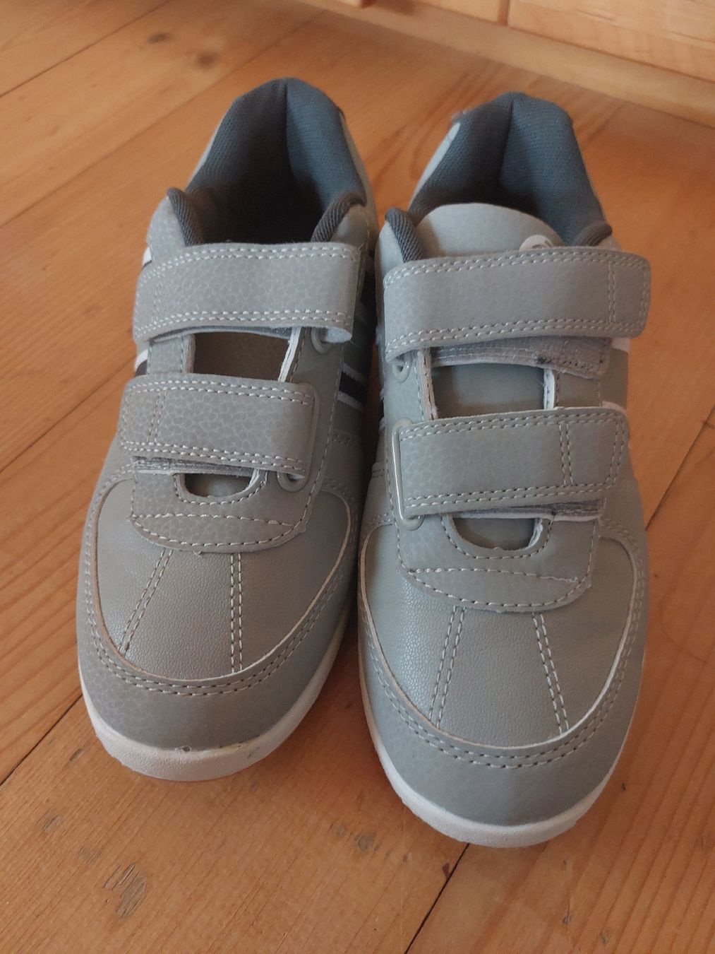 Dosenbach Scarpe per ragazzi: Turnschuhe Gr 35 – Nuovo (secondo la descrizione) da Landquart venduto da Cedes