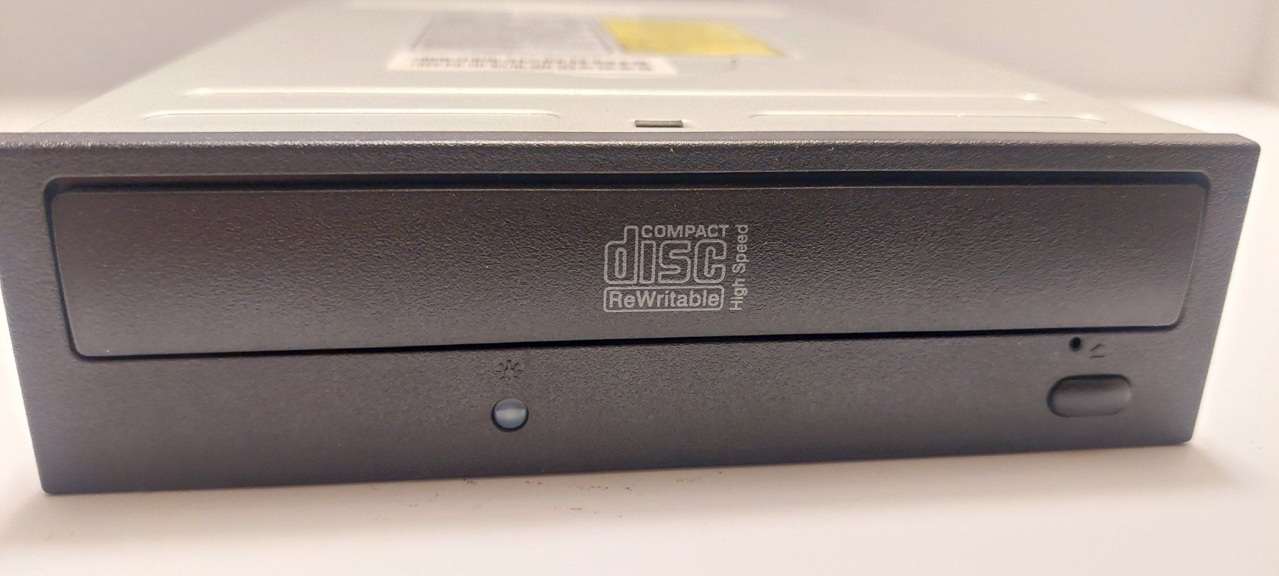 Sistemi audio & multimediali: Graveur CyberDrive CD-RW Model CW088D – Usato da Chapelle-s-Moudon venduto da gerryp 1