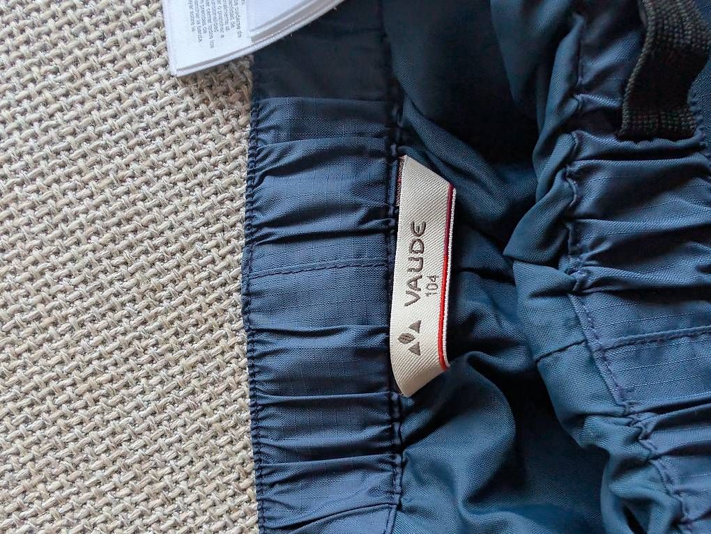 Pantalons: Regenhose Vaude – D'occasion à Mühlrüti par mar_rl6q 1