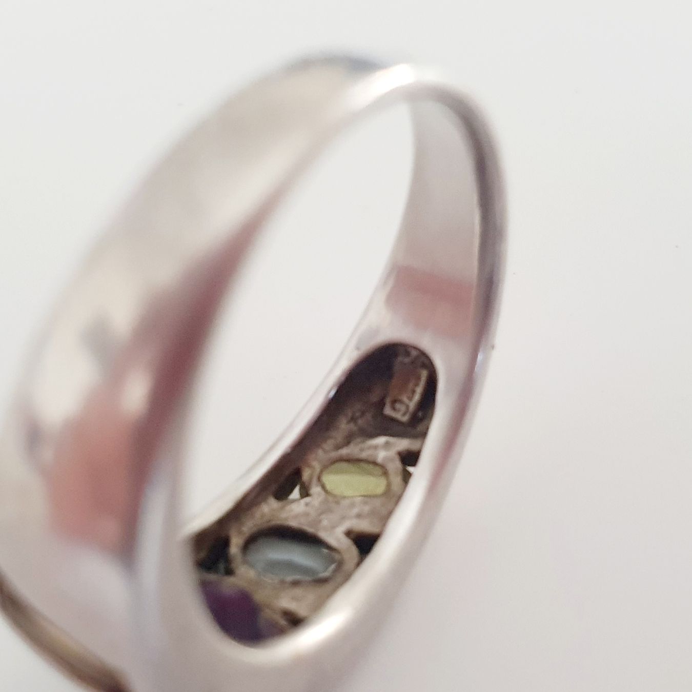 Anelli: Silberring 925 mit bunten Steinen, Grösse 18.4mm – Usato da Kreuzlingen venduto da Wunderkiste123 2