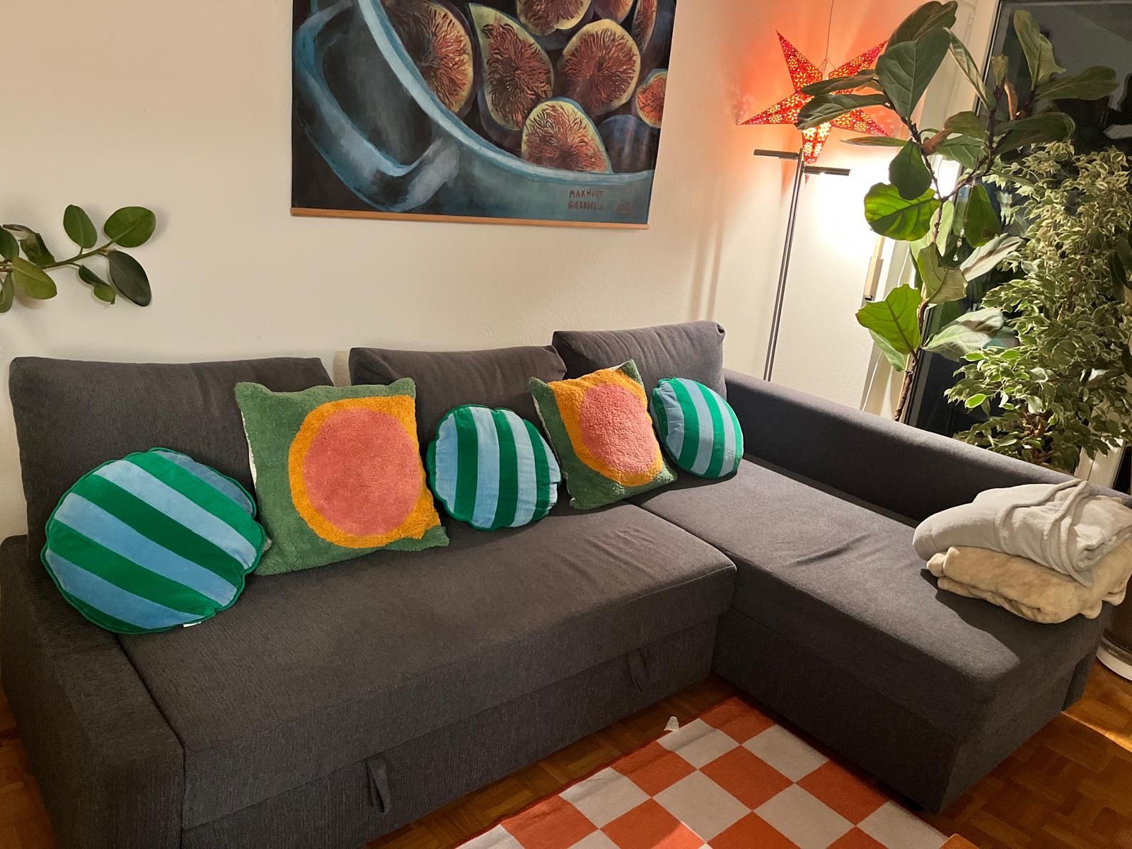Ikea Sofas: IKEA FRIHETEN Eckbettsofa mit Bettkasten – Gebraucht aus Baar von Aral_F 1