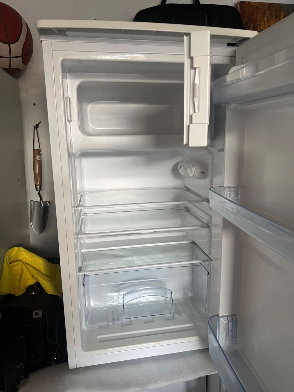 Frigoriferi: 2  Kuhlschrank Prima Vista *** – Usato da Rüti ZH venduto da Bello70 1