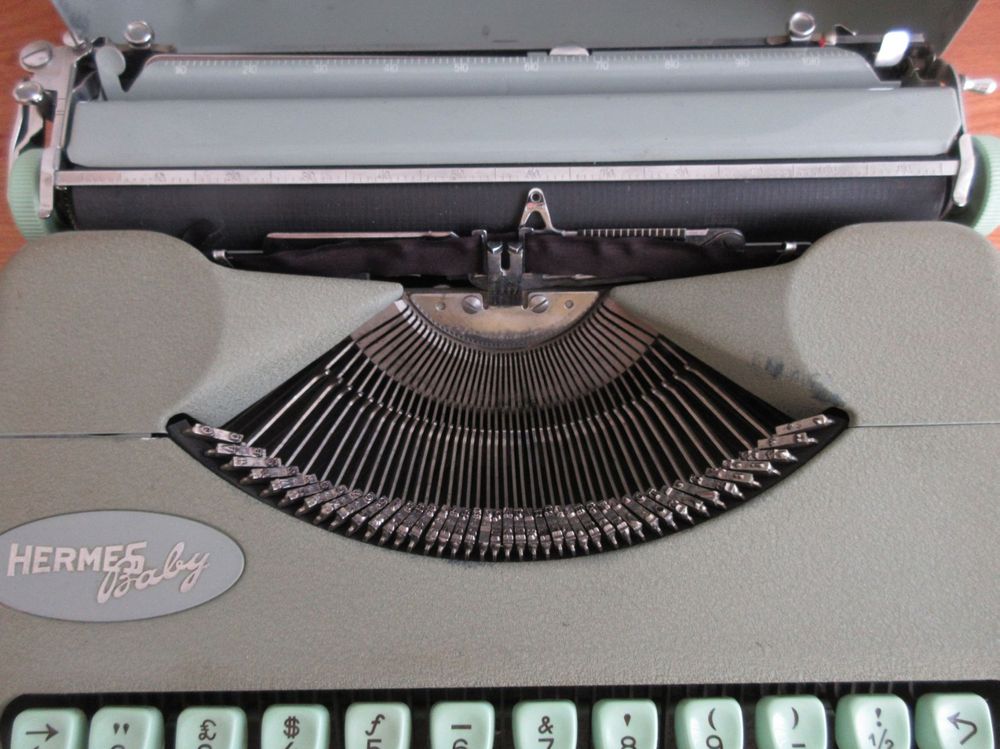 Hermes Baby, 1958, Seriennummer 5634323 Kaufen auf Ricardo