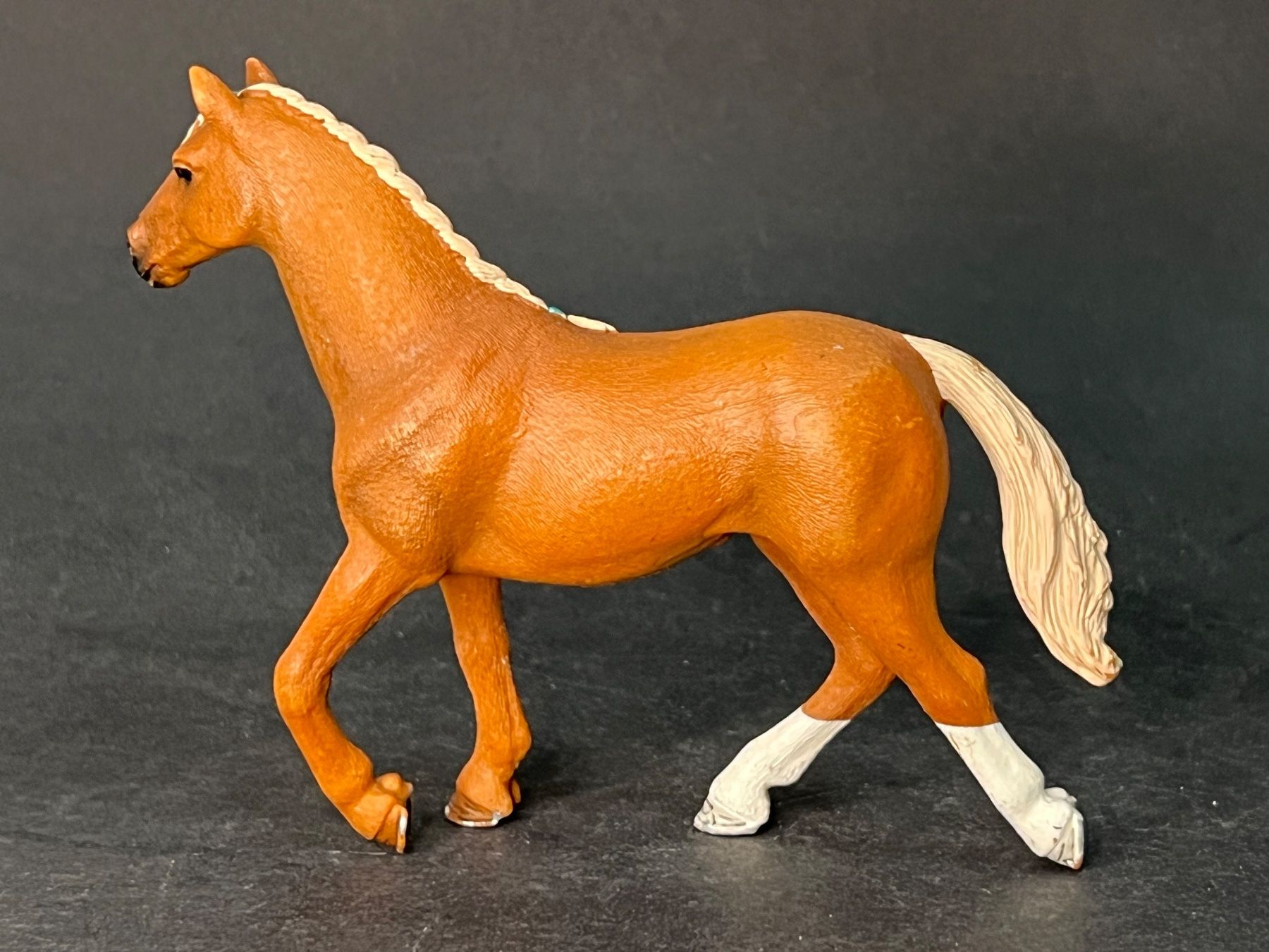 Schleich Figuren: Schleich Englisches Vollblut Stute Pferd – Gebraucht aus Ennetbaden von mapa05 4
