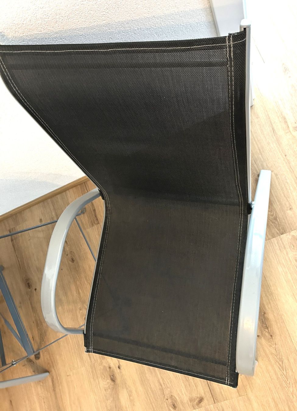 Tischset: Balkonstühle und Tisch set – Gebraucht aus Visp von igo_p5yy 2