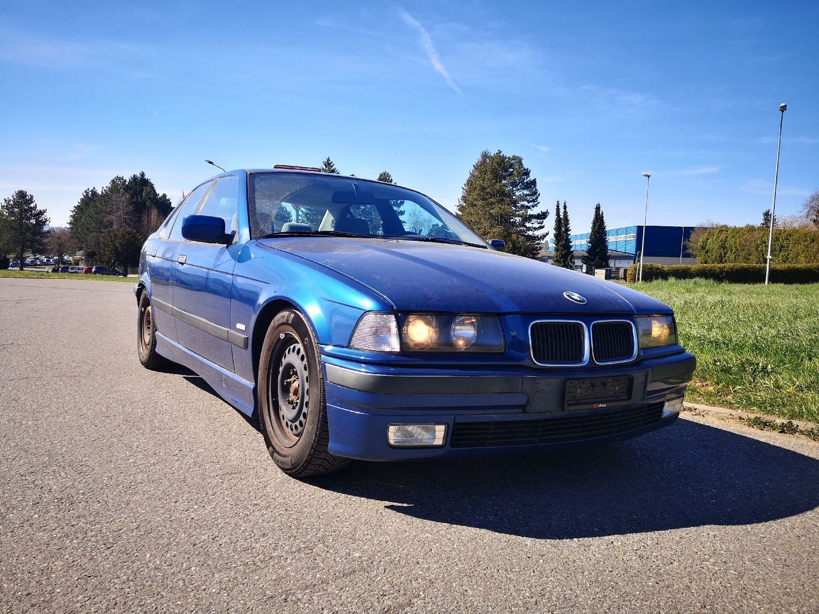 BMW Automobili: E36 320i – Usato da Vuisternens-Romont venduto da Stauf32
