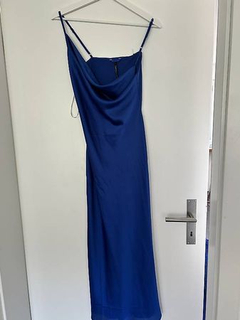 Guess Abendkleid