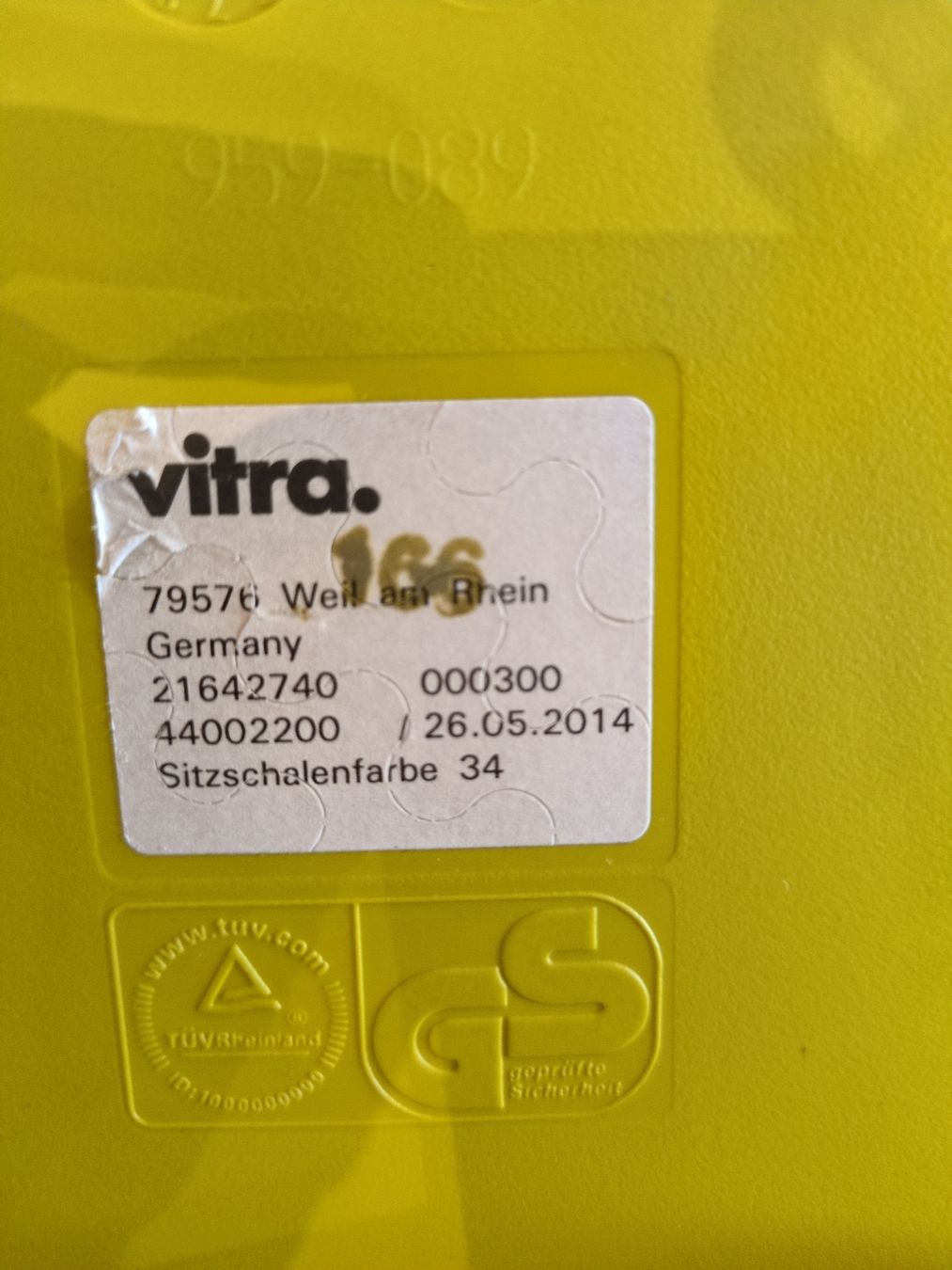 Vitra Sedie: Original Eames Plastic Side Chair DSR Farbe 34 – Usato da Horgen venduto da jen_x8fv 1