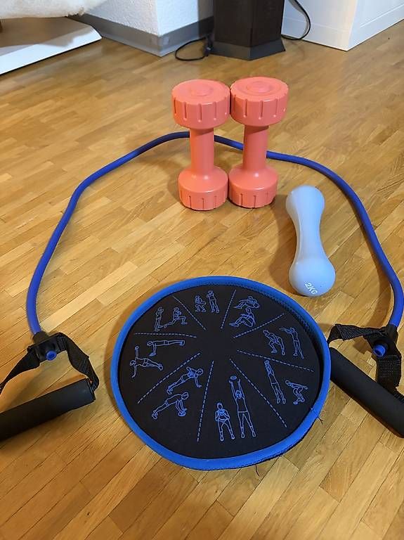 Manubri & Pesi: Fitness-Set – Usato da Wangen SZ venduto da klusi91 1