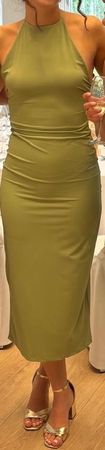 Neckholder: Makelloses elegantes Maxikleid
