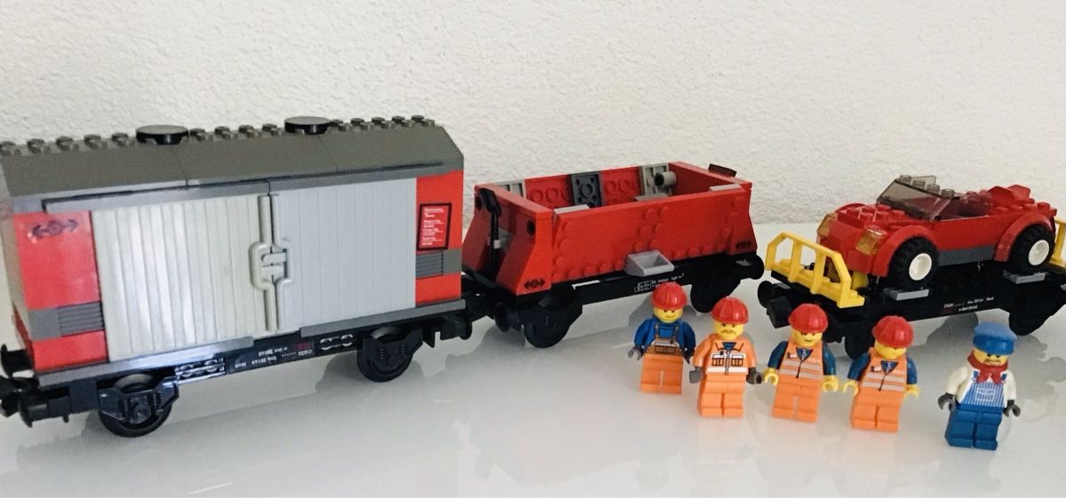 Lego Kit di costruzioni: Lego 7898 Cargo Train Deluxe – Usato da Rodersdorf venduto da alfa03 4