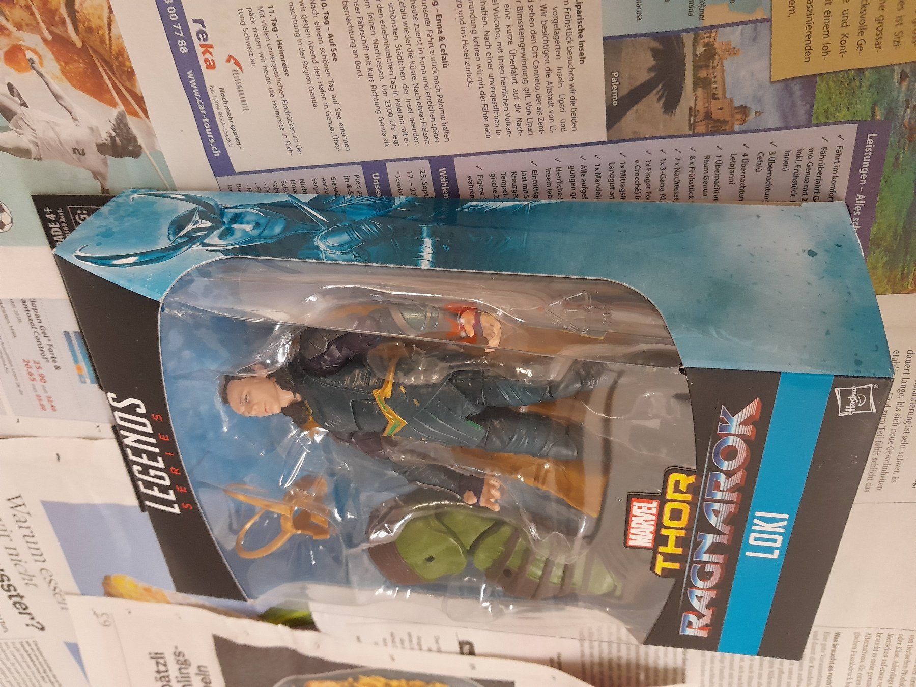 Marvel Statuette: Marvel Legends Series Thor Ragnarok Loki – Usato da Rüti ZH venduto da Alemanni 2