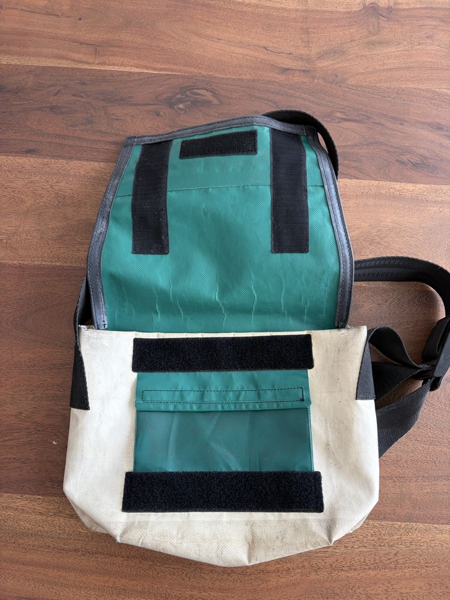 Freitag Sacs: Freitag Umhängetasche – D'occasion à Baden par line_onigiri 2