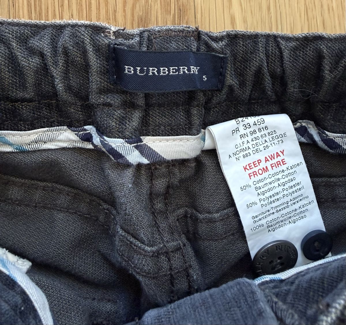 Burberry Pantaloni: Burberry - Pantalon, Taille 5 – Usato da Genève venduto da valmath 2