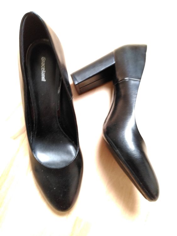 graceland high heels