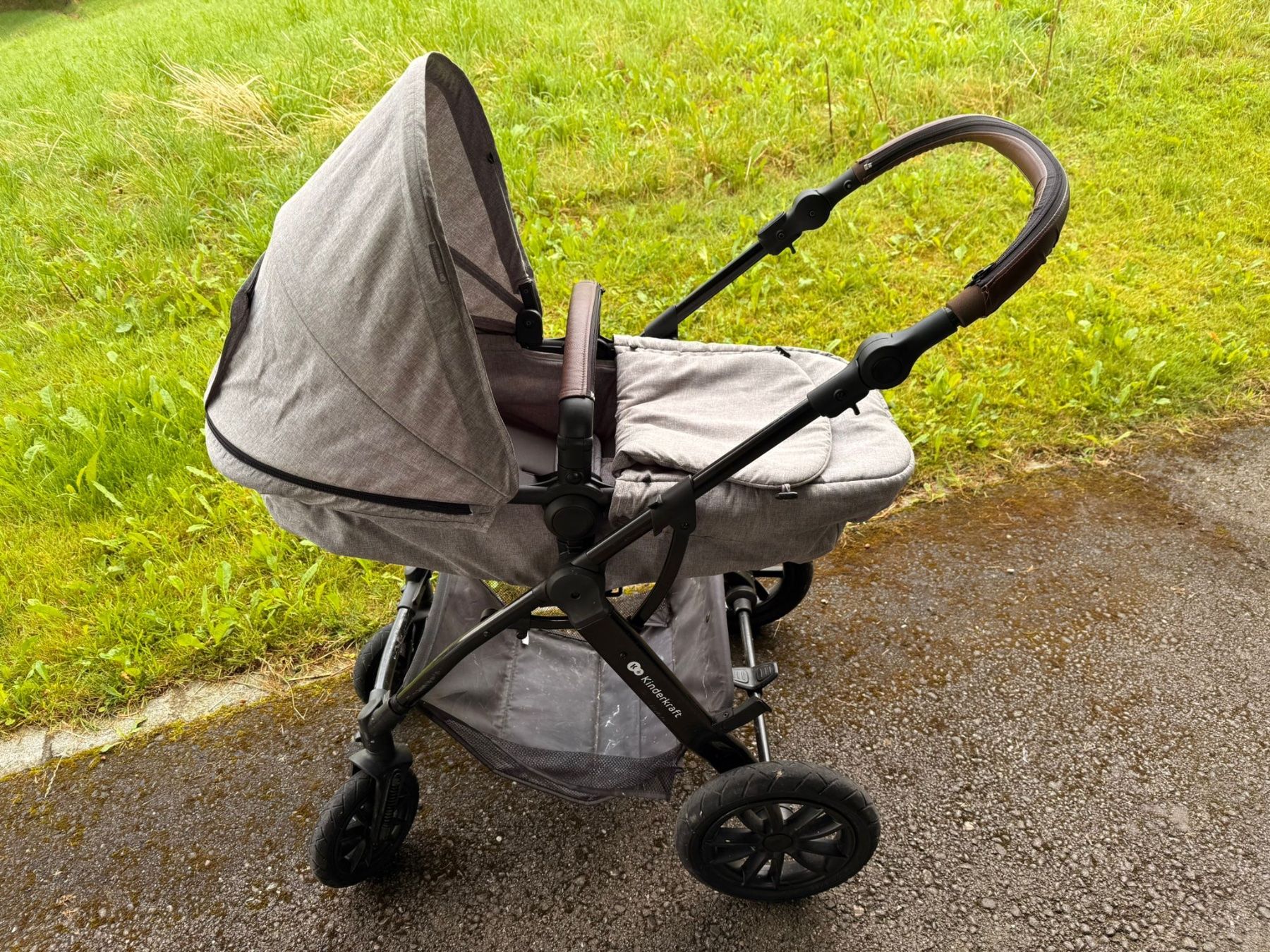 Kinderwagen fr Babys / *guter Gesamtzustand (Gebraucht) in Lufelfingen  fr CHF 35  nur Abholung auf Ricardo kaufen