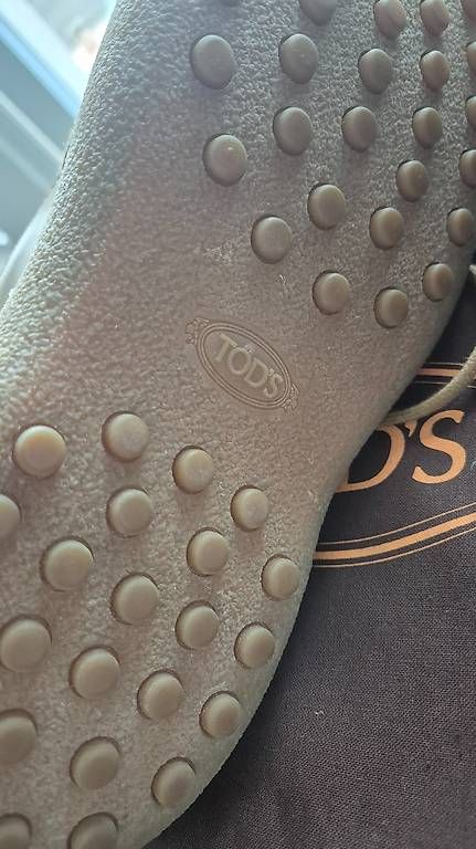 Scarpe da donna: Tod's leder boots gommino Gr. 38 – Nuovo e nell'imballaggio originale da Romanshorn venduto da Eleony 4